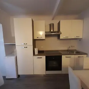 House In Porta Venezia Appartamento